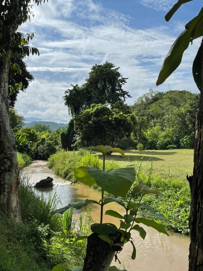 Chiang Dao Hostel Exteriör bild